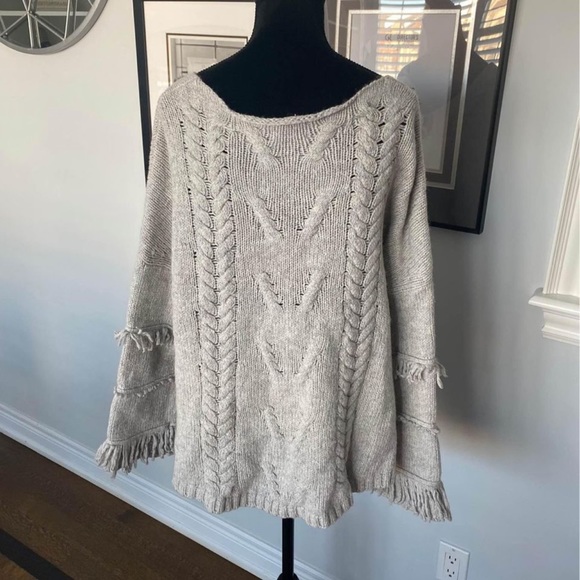 One Teaspoon Fringed knit sweater grey size XS - Picture 2 of 6